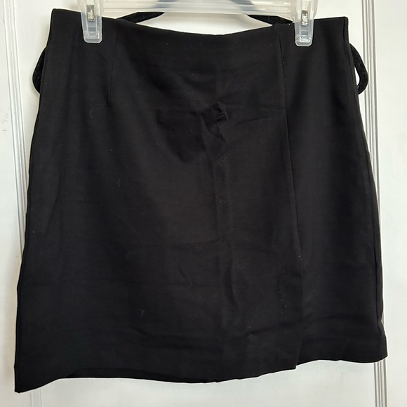 Black Mini Skirt with Slit - Picture 1 of 6